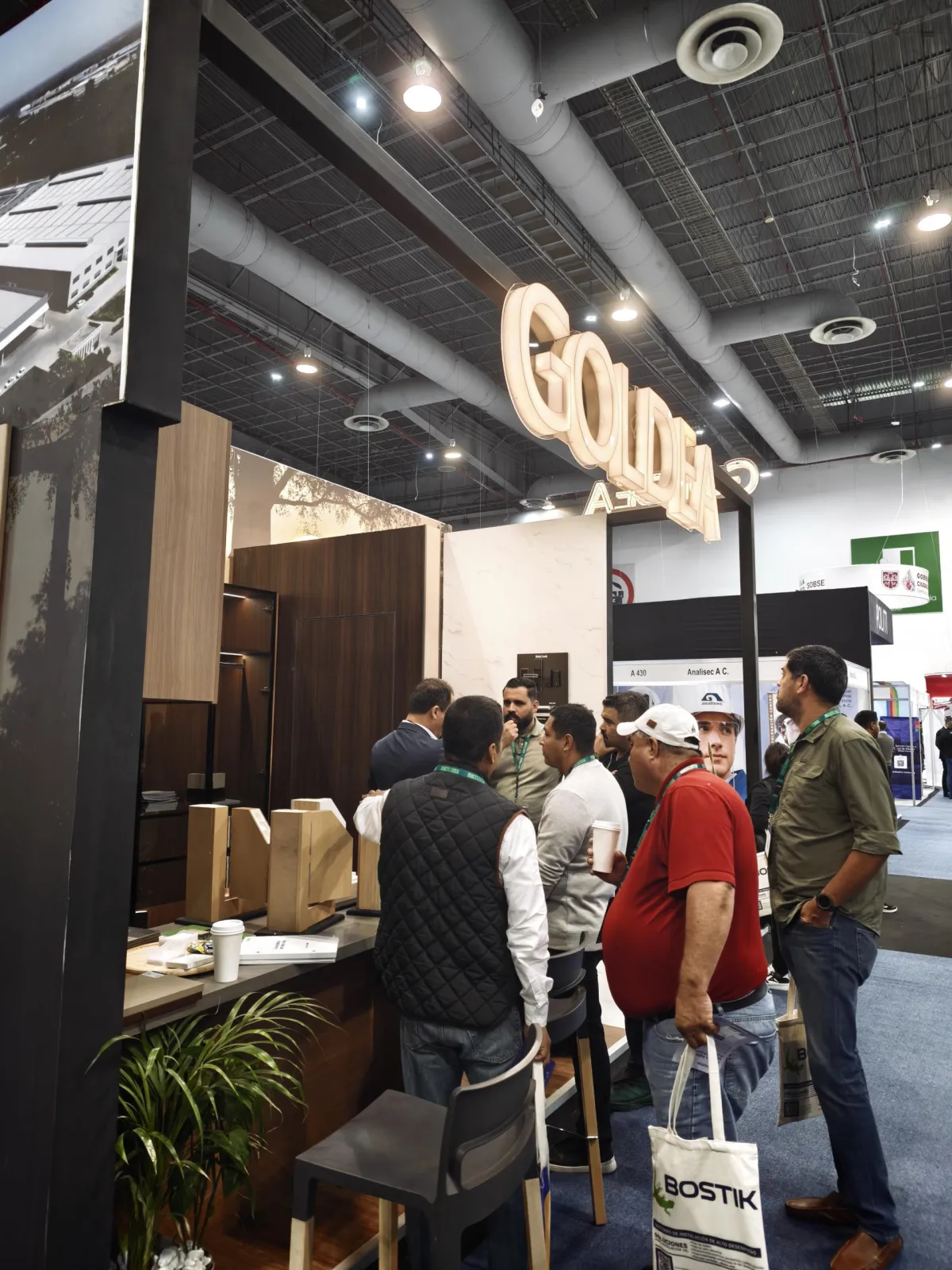 Door finish samples presented at the Goldea booth